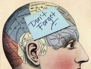 brain with a don;t forget sticky